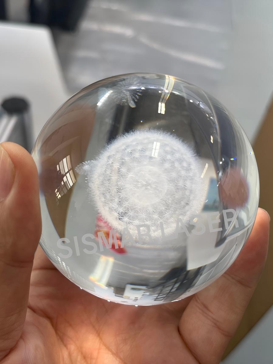 Crystal sphere with 3D laser inner engraving