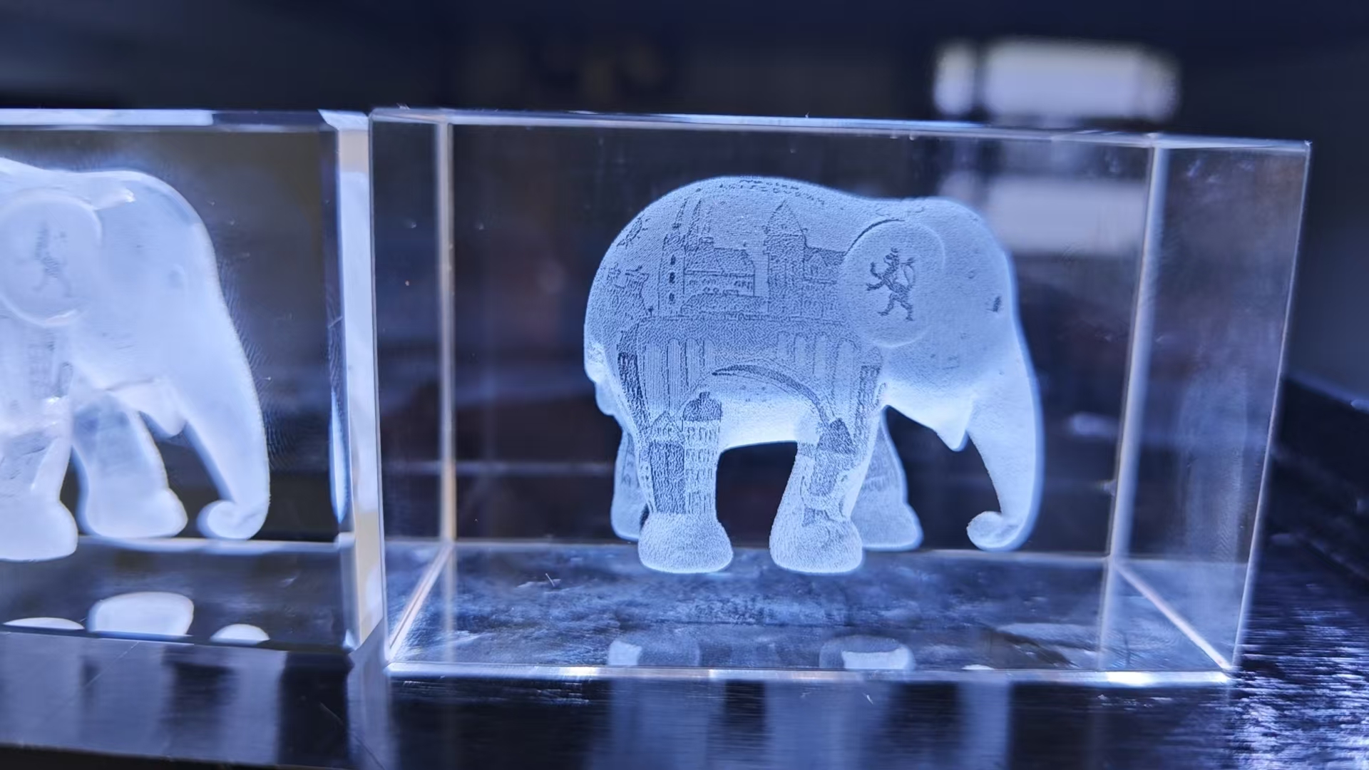 3D crystal laser inner engraving sample