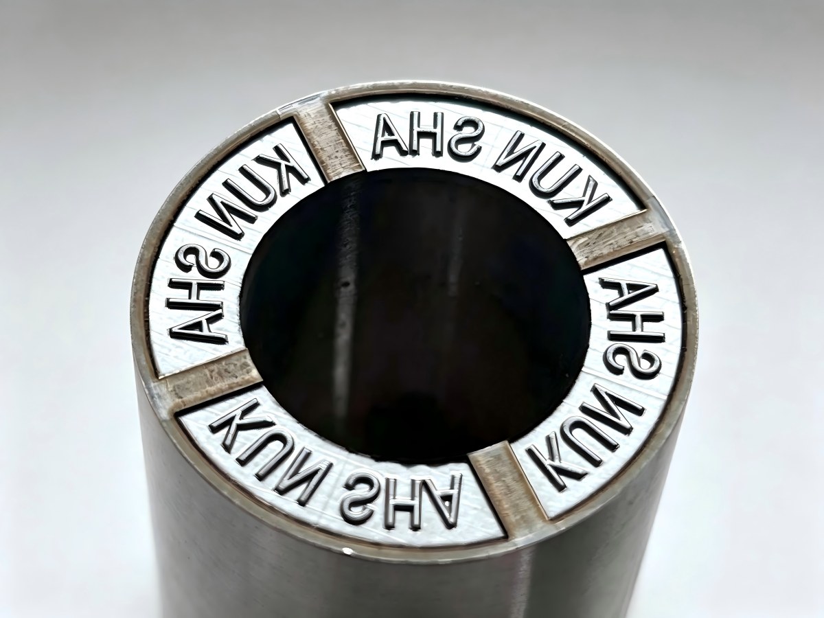 Deep laser engraving on metal produced by 3D large-format laser marking machine